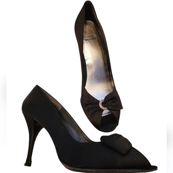 STUART WEIZTMAN BLACK SATIN FABRIC PEEP TOE HEELS SIZE 9.5M - Picture 1 of 9